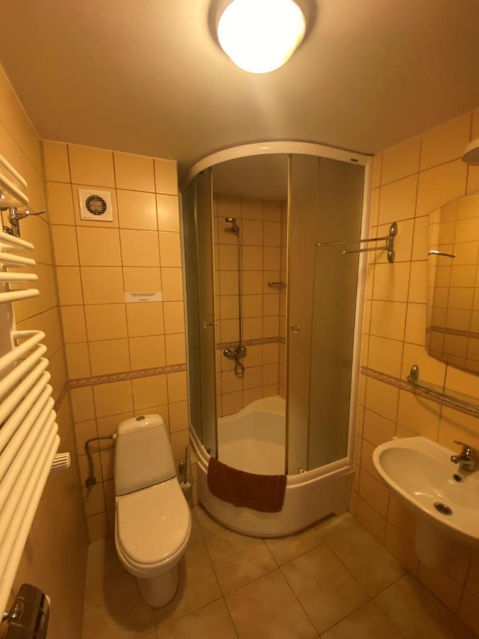 Osrodek Wrzosowa Gora - Pokoje Ruciane-Nida Exteriör bild
