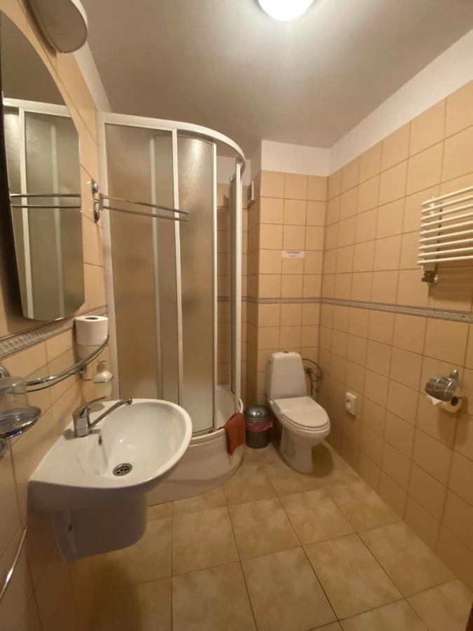 Osrodek Wrzosowa Gora - Pokoje Ruciane-Nida Exteriör bild