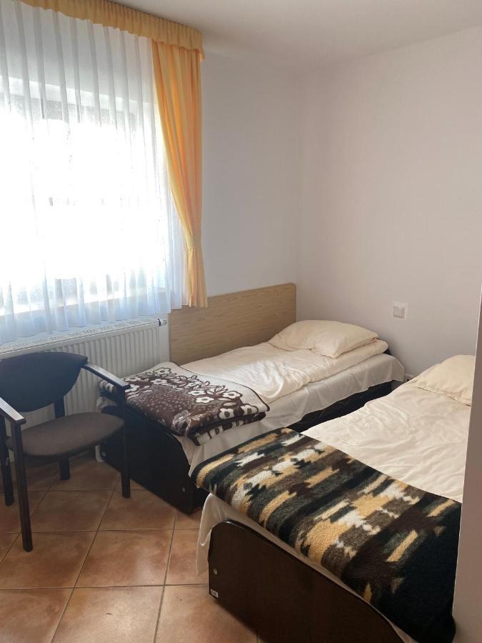 Osrodek Wrzosowa Gora - Pokoje Ruciane-Nida Exteriör bild