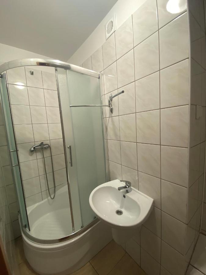 Osrodek Wrzosowa Gora - Pokoje Ruciane-Nida Exteriör bild